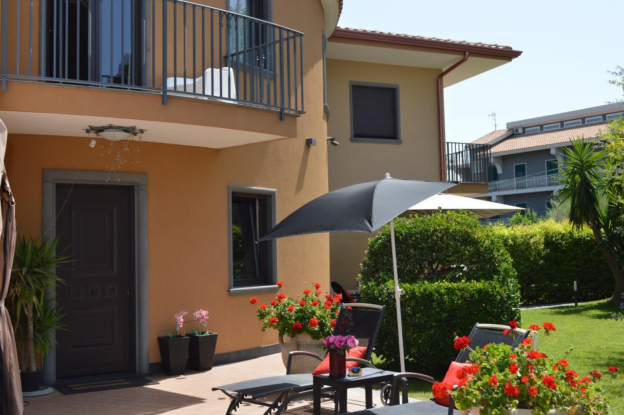 La Reggia Dell'Etna Villa ซัฟเฟรานา เอตเนอา ภายนอก รูปภาพ